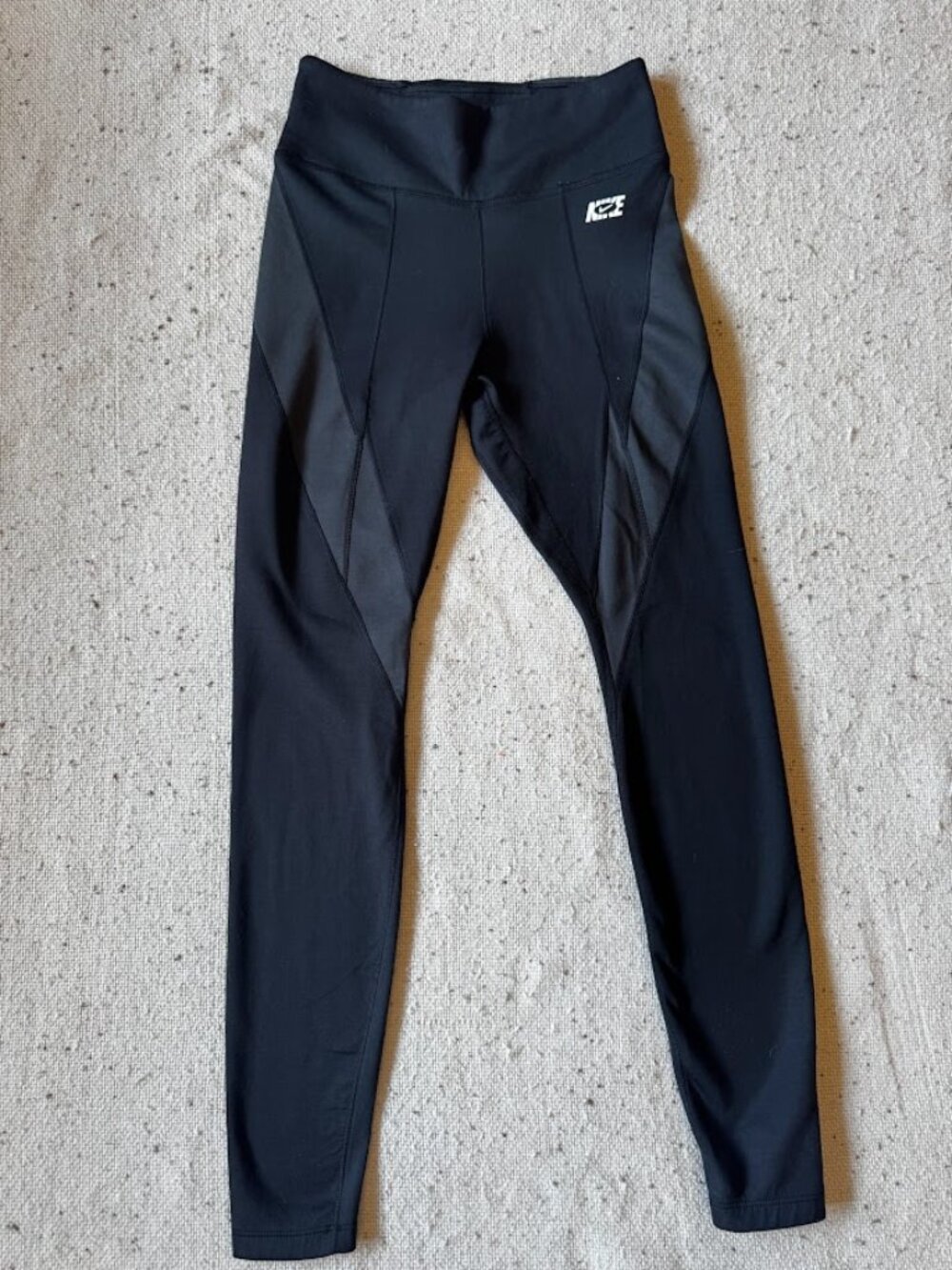 Nike Therma-FIT Leggings Womens S Black High Rise Running Training DQ6715-010